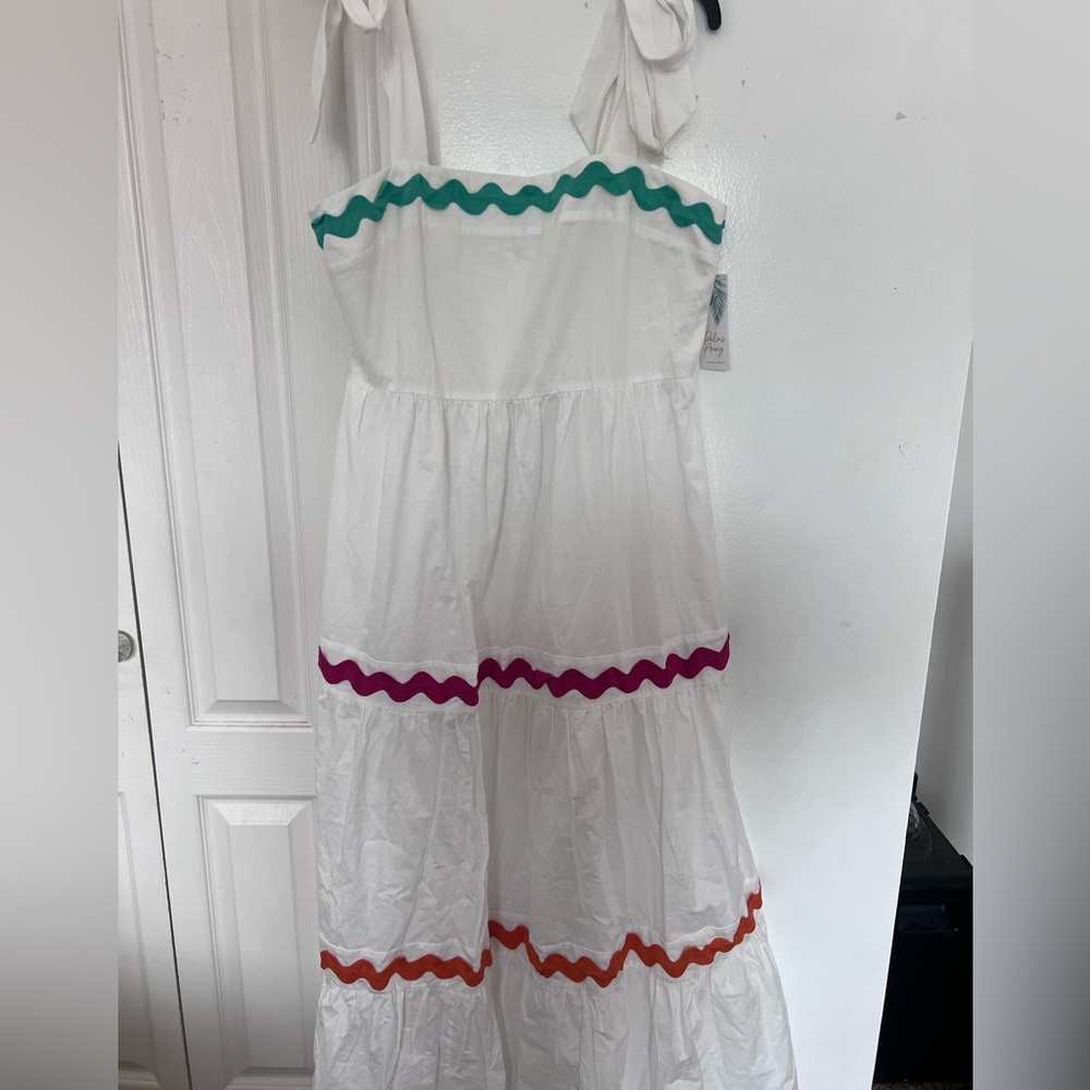 white color trim maxi dress